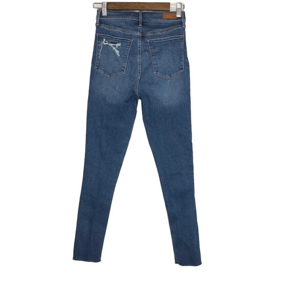 Abercrombie & Fitch The Super Skinny Ultra High Rise Distressed Jeans Size 6/28 - Picture 2 of 10